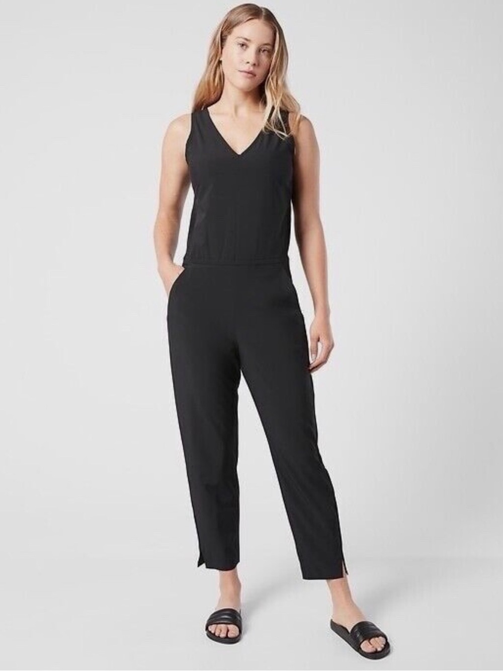 Athleta Brooklyn Jumpsuit Pockets in Black Size 12